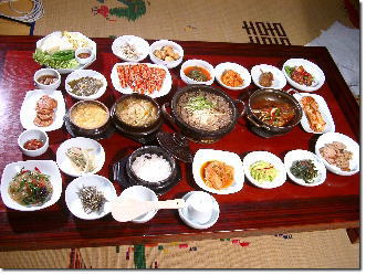 品数多い韓定食