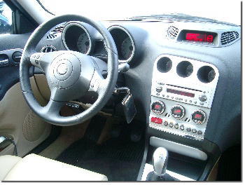 運転席周りの様子