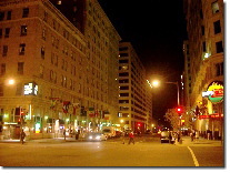 夜のD.C.中心部