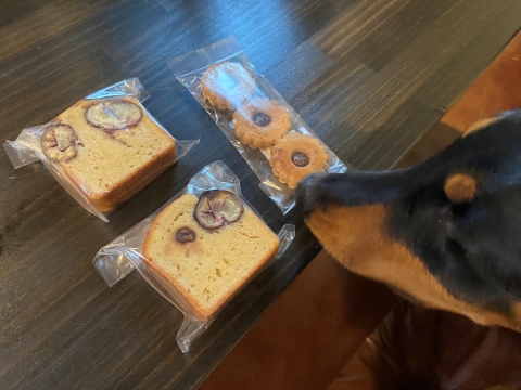 大きな丹波栗が入ったパウンドケーキとか 大きな丹波栗が入ったパウンドケーキとか