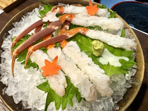 造りの脚はめちゃめちゃでかい 造りの脚はめちゃめちゃでかい