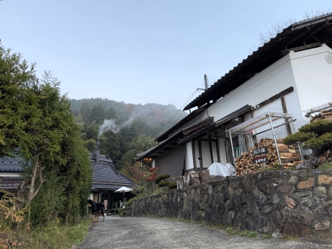 朝は霧が出ていた 朝は霧が出ていた